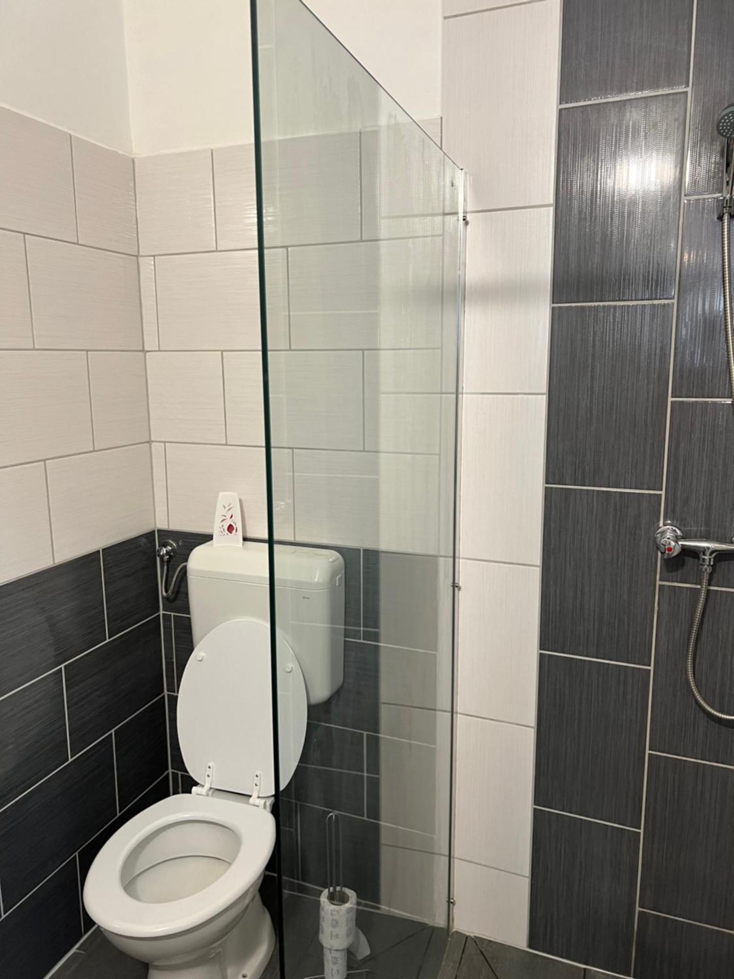 Helga Apartman Makó Eksteriør billede