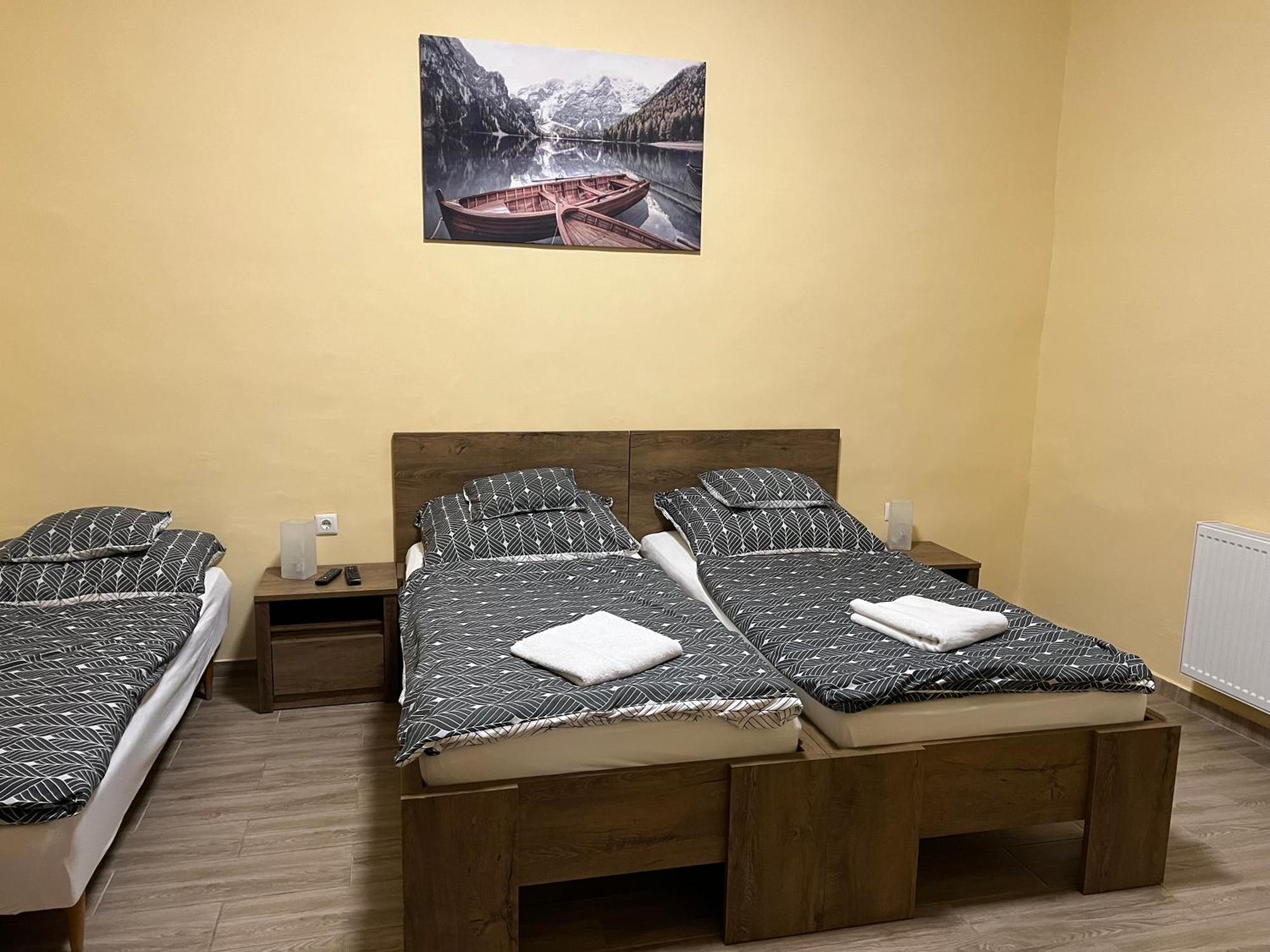 Helga Apartman Makó Eksteriør billede