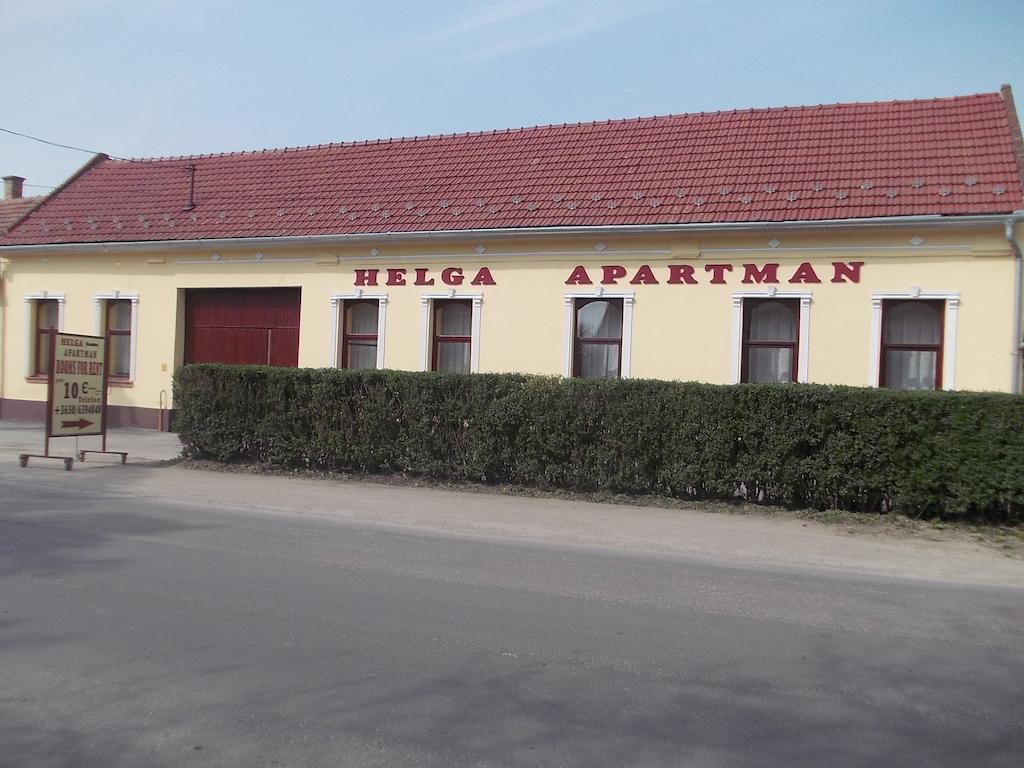 Helga Apartman Makó Eksteriør billede